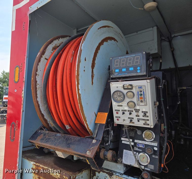 image for item EV1554 1996 International 4700 sewer jetter truck