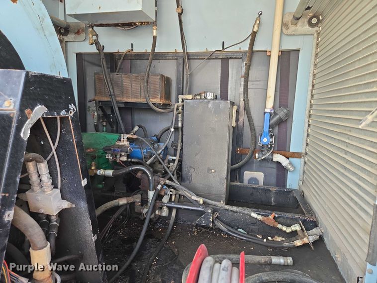 image for item EV1554 1996 International 4700 sewer jetter truck