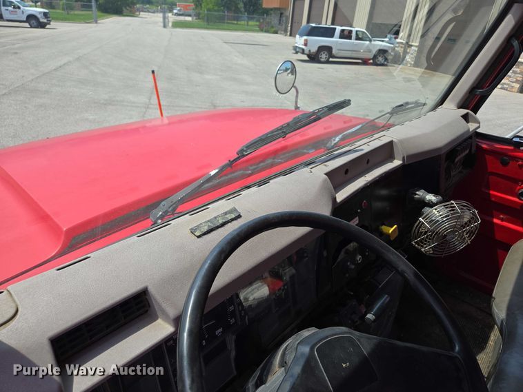 image for item EV1554 1996 International 4700 sewer jetter truck