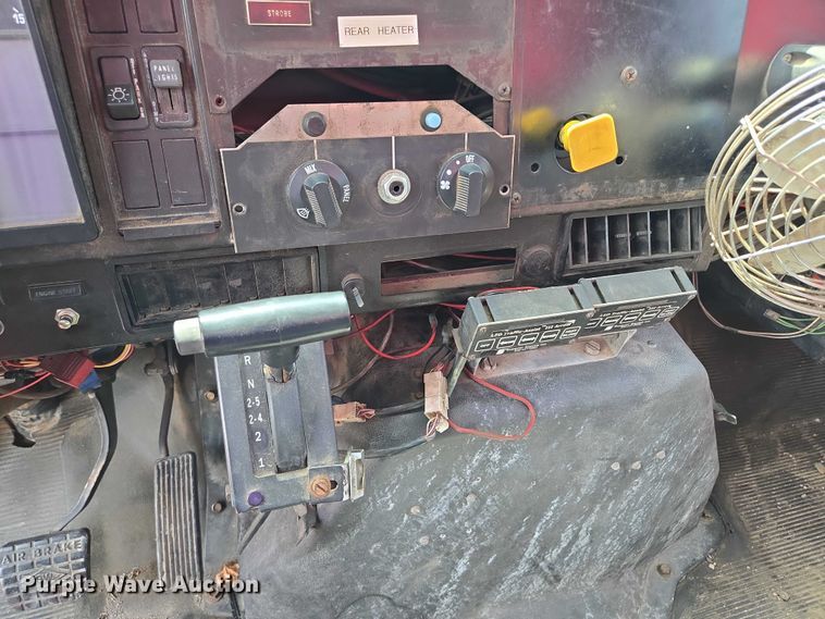 image for item EV1554 1996 International 4700 sewer jetter truck