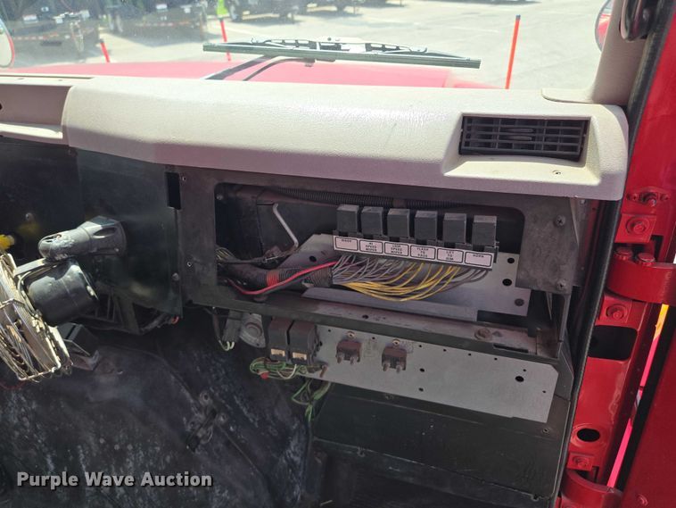 image for item EV1554 1996 International 4700 sewer jetter truck