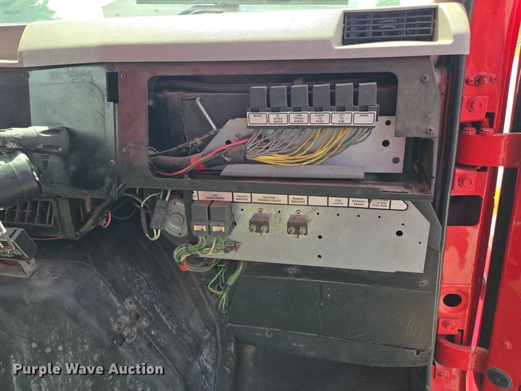 image for item EV1554 1996 International 4700 sewer jetter truck