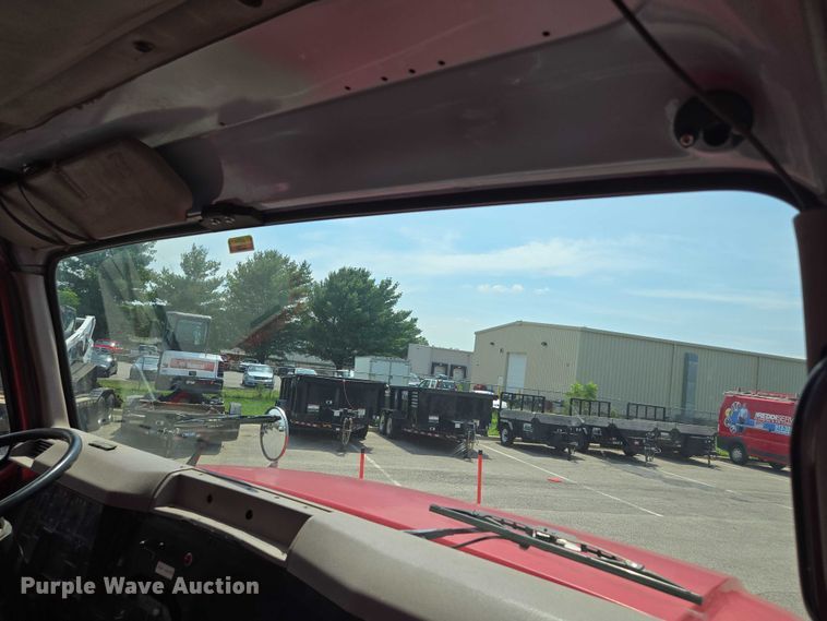 image for item EV1554 1996 International 4700 sewer jetter truck