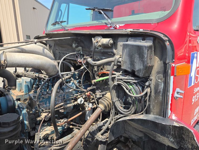 image for item EV1554 1996 International 4700 sewer jetter truck