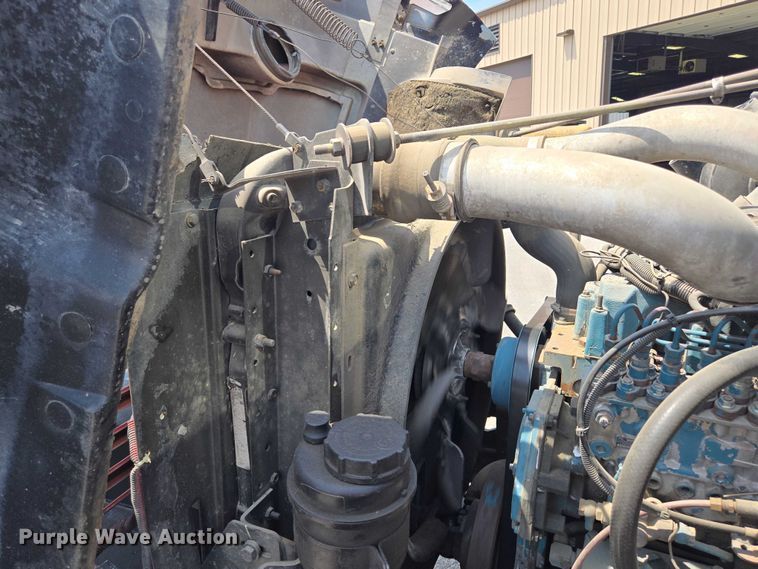 image for item EV1554 1996 International 4700 sewer jetter truck