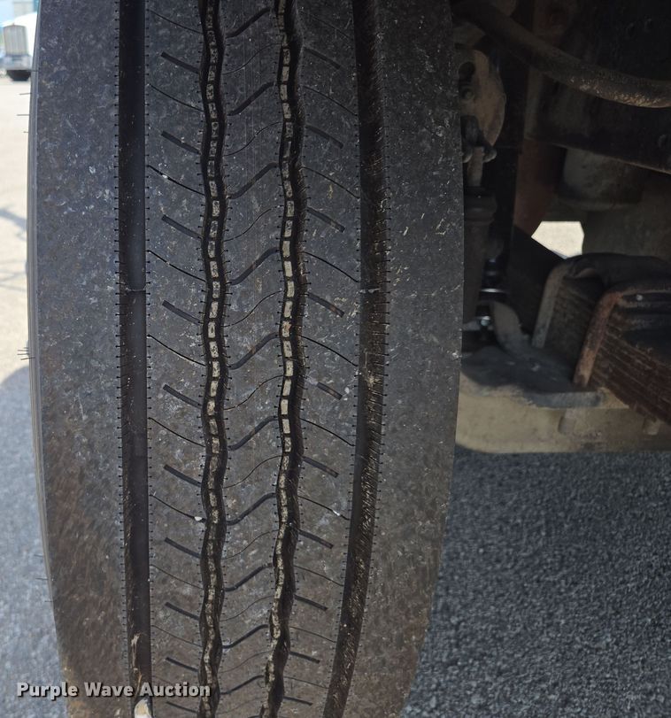 image for item EV1554 1996 International 4700 sewer jetter truck