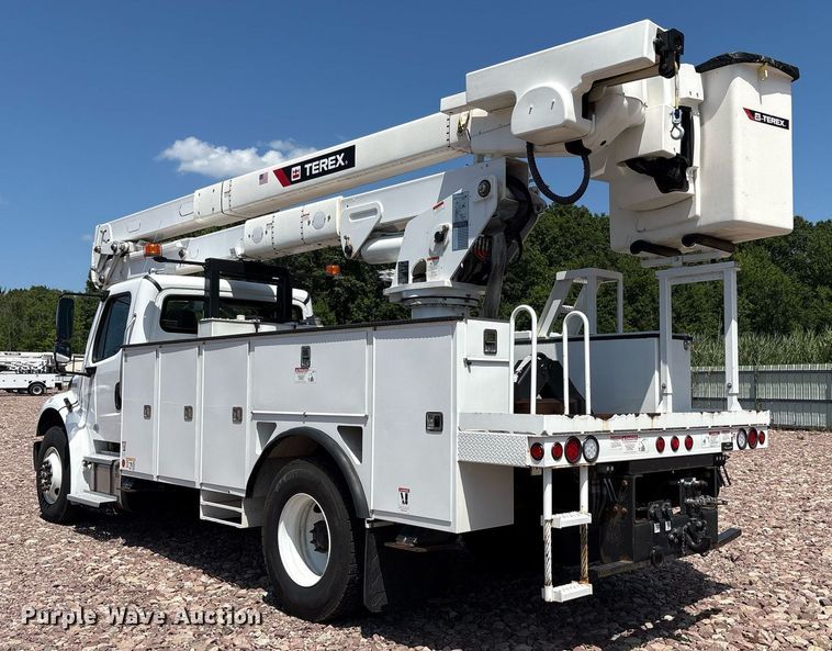 image for item YA0588 2022 Freightliner Business Class M2 bucket truck
