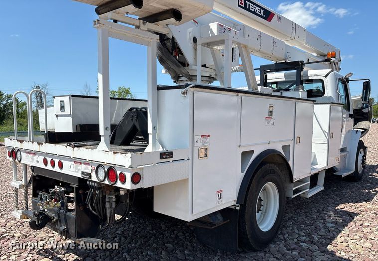 image for item YA0588 2022 Freightliner Business Class M2 bucket truck
