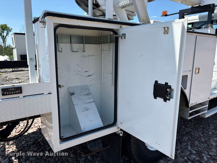 image for item YA0588 2022 Freightliner Business Class M2 bucket truck