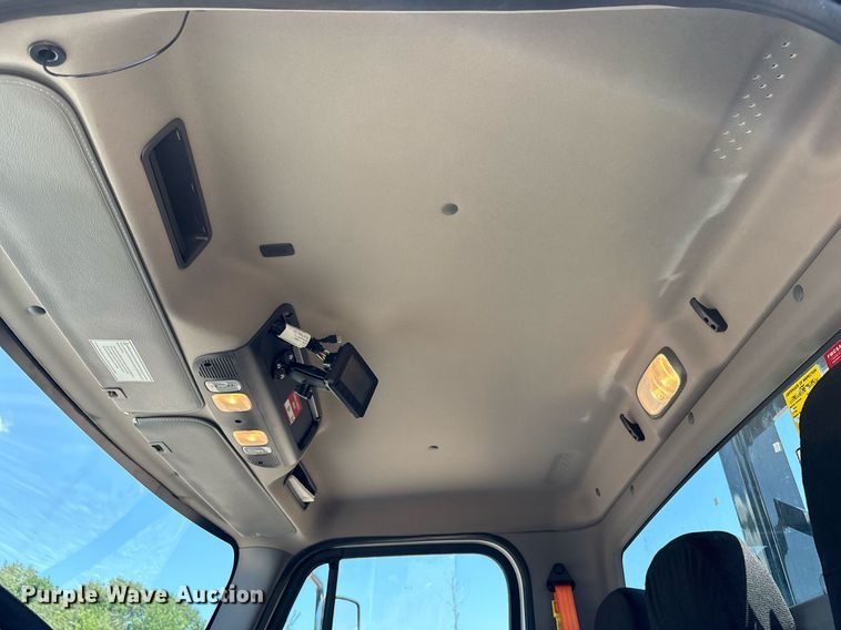 image for item YA0588 2022 Freightliner Business Class M2 bucket truck