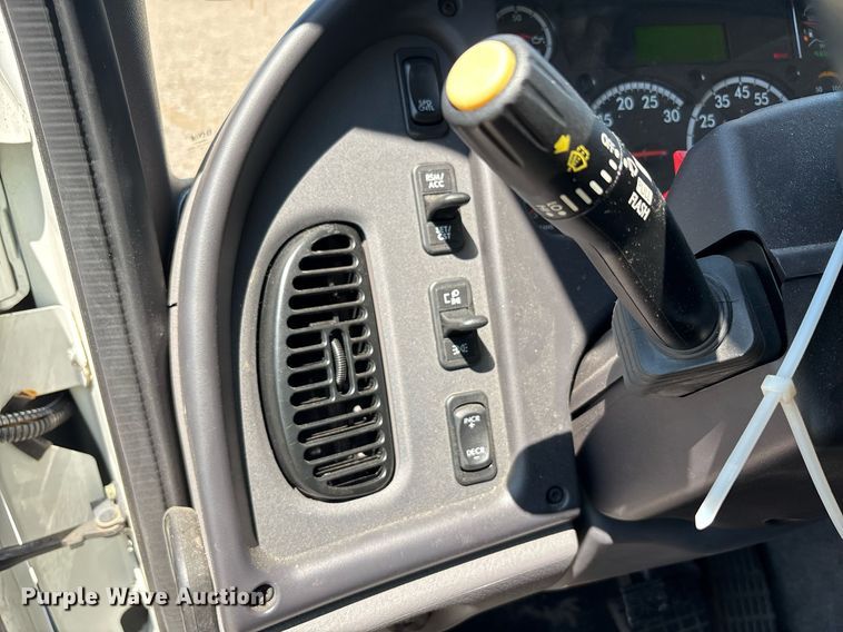 image for item YA0588 2022 Freightliner Business Class M2 bucket truck