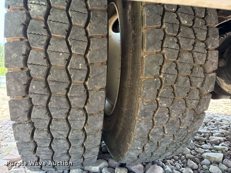 image for item YA0588 2022 Freightliner Business Class M2 bucket truck