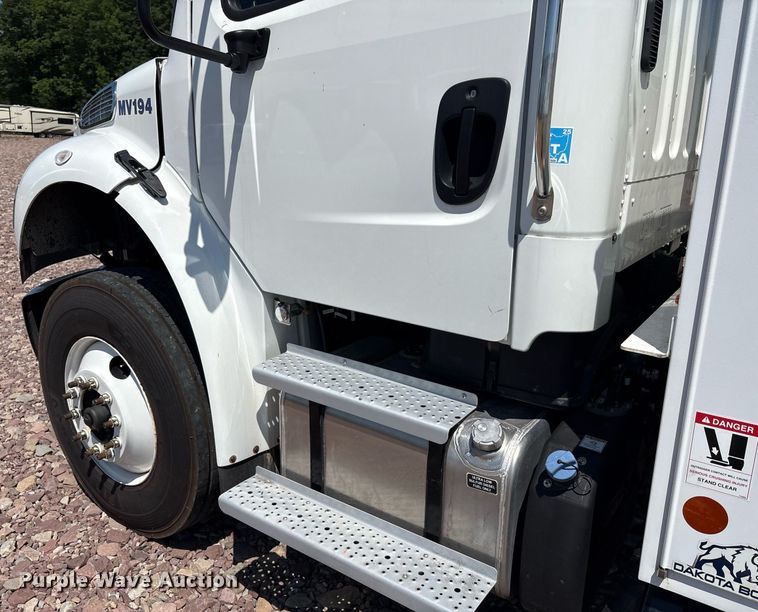 image for item YA0651 2024 Freightliner Business Class M2 bucket truck