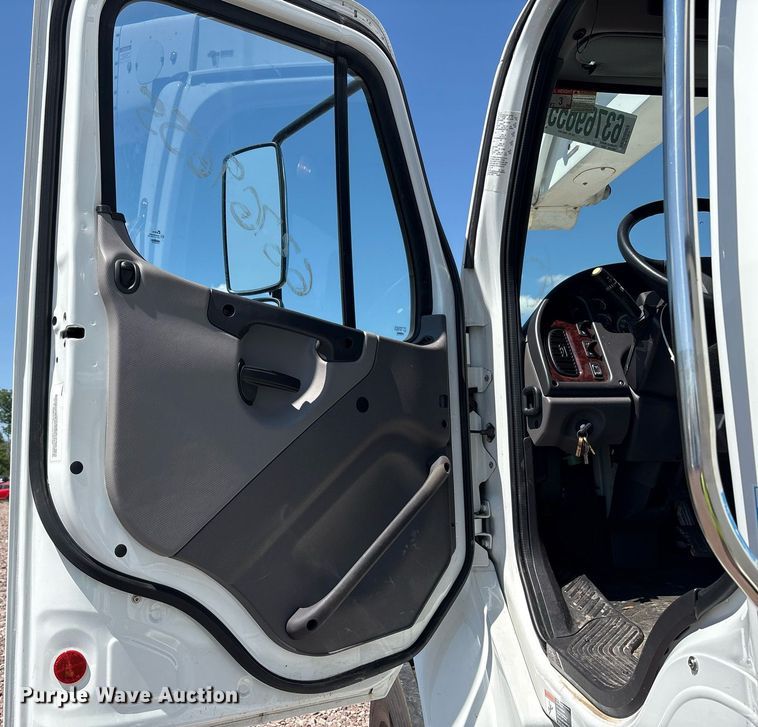 image for item YA0651 2024 Freightliner Business Class M2 bucket truck