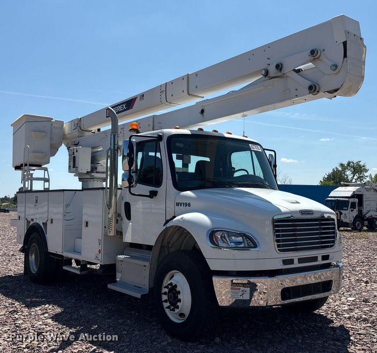 CAMIóN CON CANASTILLA 2024 FREIGHTLINER TEREX