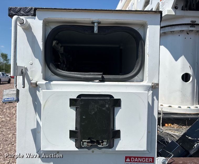 image for item YA0652 2024 Freightliner Business Class M2 bucket truck