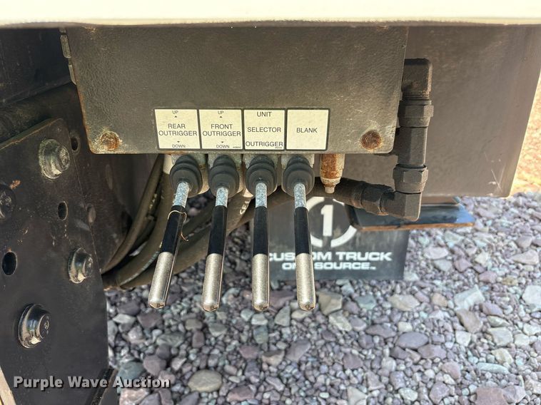 image for item YA0652 2024 Freightliner Business Class M2 bucket truck