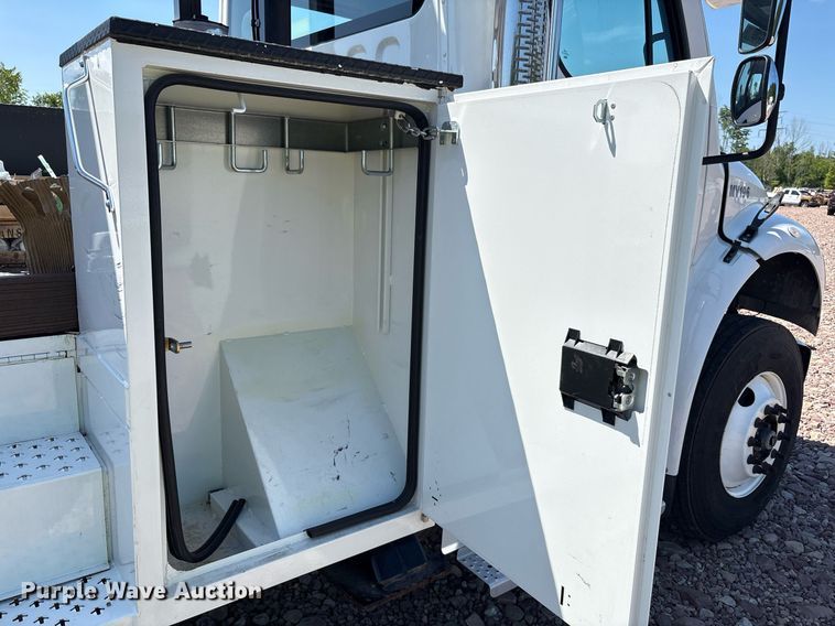 image for item YA0652 2024 Freightliner Business Class M2 bucket truck