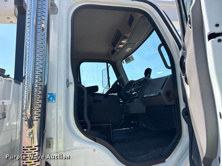 image for item YA0652 2024 Freightliner Business Class M2 bucket truck