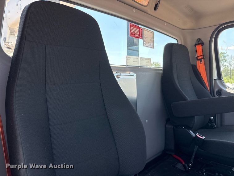 image for item YA0652 2024 Freightliner Business Class M2 bucket truck