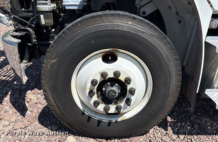 image for item YA0652 2024 Freightliner Business Class M2 bucket truck