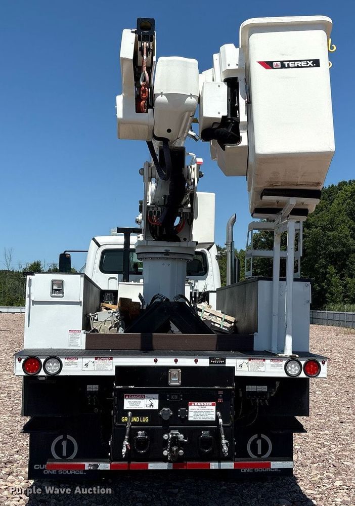 image for item YA0653 2023 Freightliner  Business Class M2 bucket truck