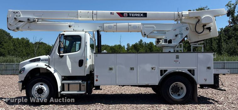 image for item YA0653 2023 Freightliner  Business Class M2 bucket truck