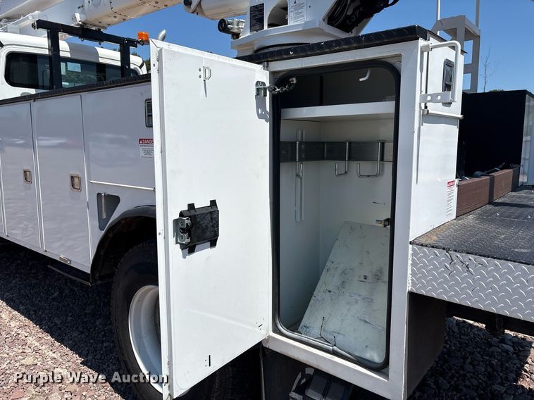 image for item YA0653 2023 Freightliner  Business Class M2 bucket truck