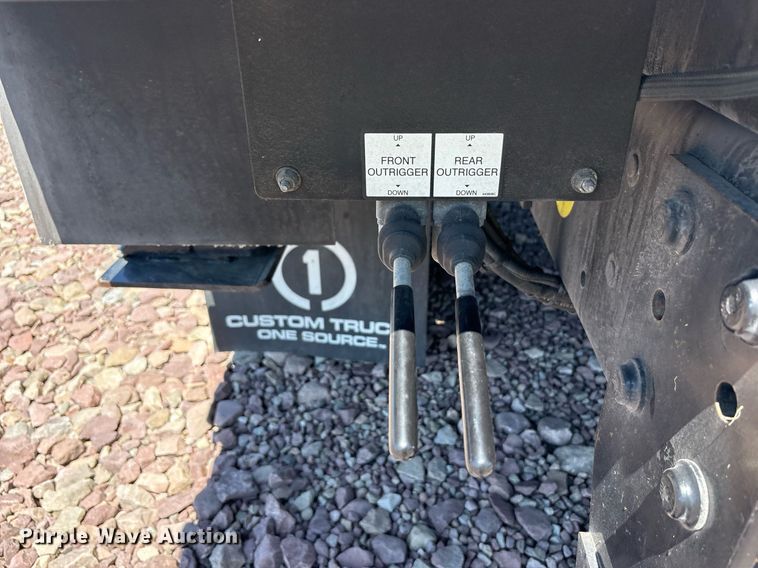 image for item YA0653 2023 Freightliner  Business Class M2 bucket truck