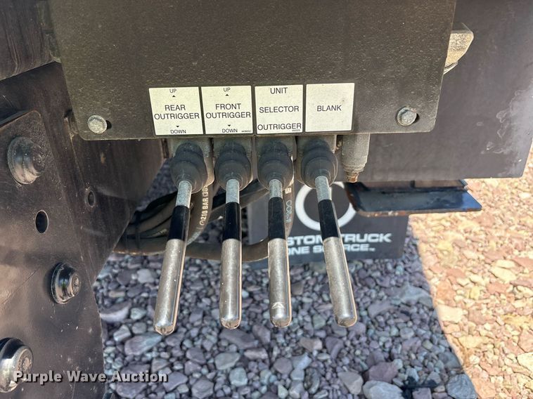 image for item YA0653 2023 Freightliner  Business Class M2 bucket truck