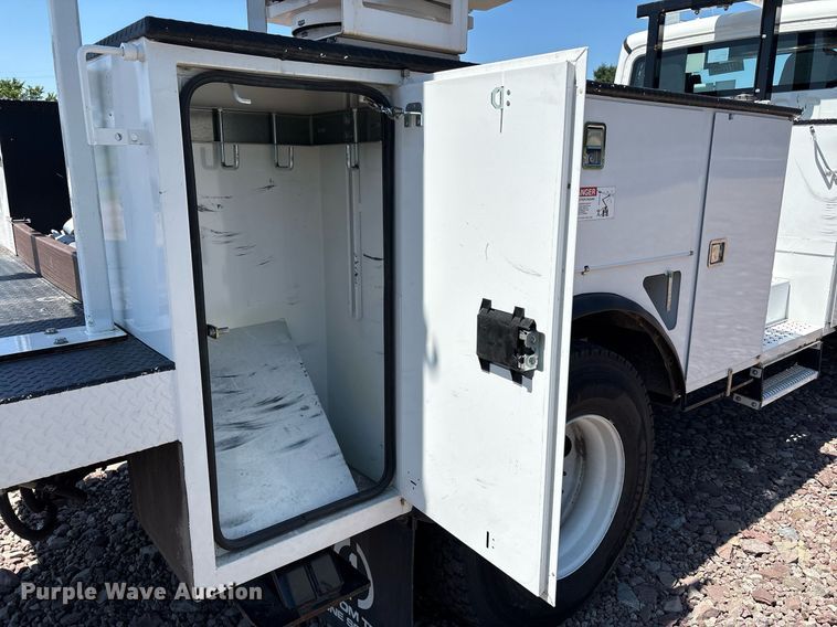 image for item YA0653 2023 Freightliner  Business Class M2 bucket truck