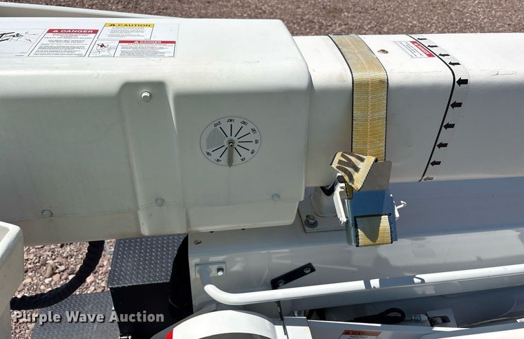 image for item YA0653 2023 Freightliner  Business Class M2 bucket truck