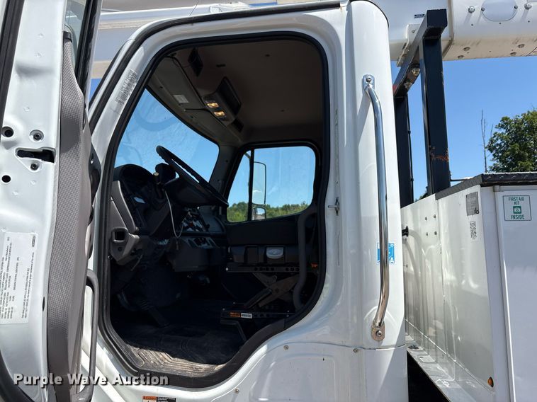 image for item YA0653 2023 Freightliner  Business Class M2 bucket truck