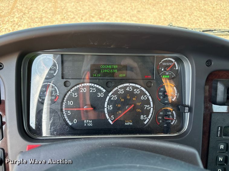 image for item YA0653 2023 Freightliner  Business Class M2 bucket truck