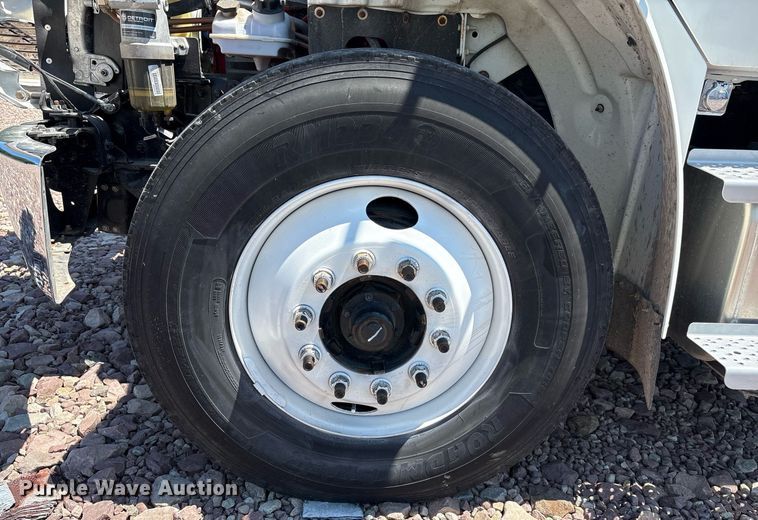 image for item YA0653 2023 Freightliner  Business Class M2 bucket truck