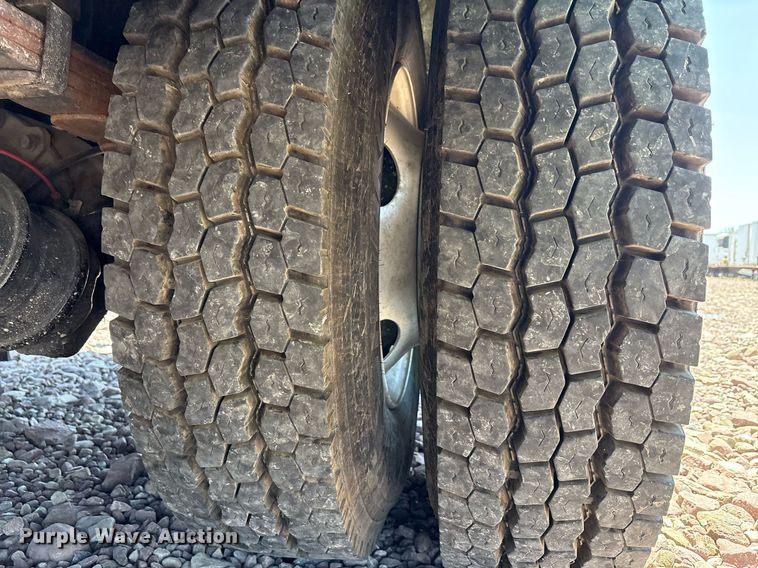 image for item YA0653 2023 Freightliner  Business Class M2 bucket truck