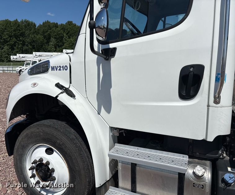 image for item YA0654 2023 Freightliner Business Class M2 bucket truck