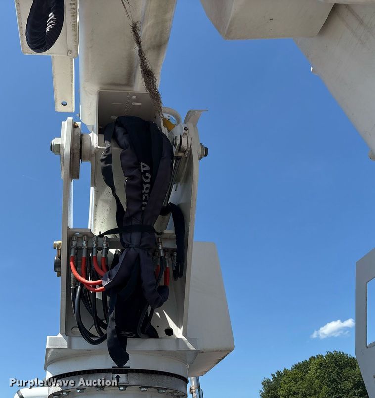 image for item YA0654 2023 Freightliner Business Class M2 bucket truck