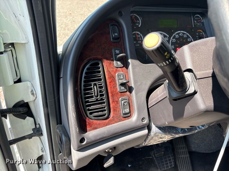 image for item YA0654 2023 Freightliner Business Class M2 bucket truck