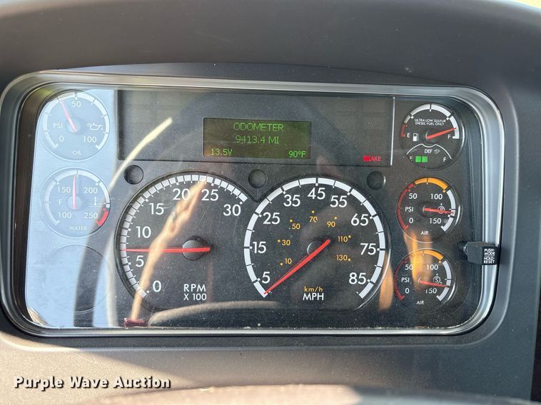 image for item YA0654 2023 Freightliner Business Class M2 bucket truck