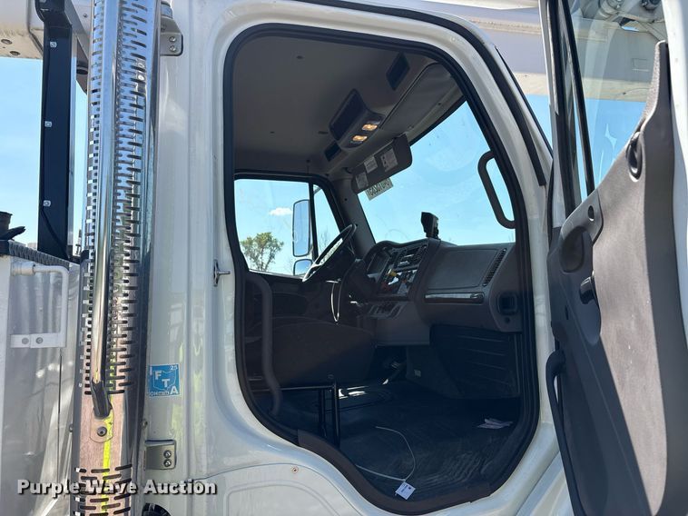 image for item YA0654 2023 Freightliner Business Class M2 bucket truck