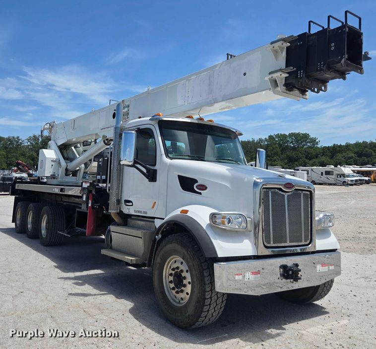 image for item YA0685 2020 Peterbilt 567 crane truck