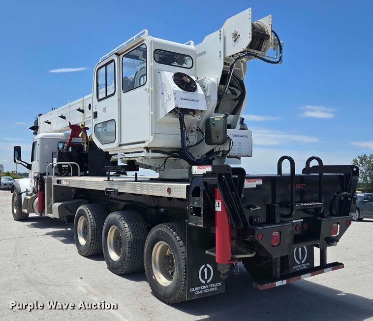 image for item YA0685 2020 Peterbilt 567 crane truck