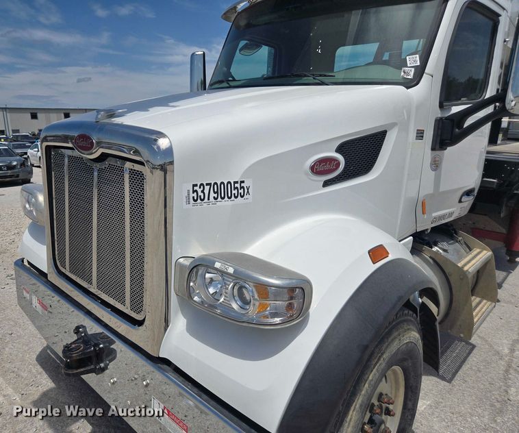 image for item YA0685 2020 Peterbilt 567 crane truck