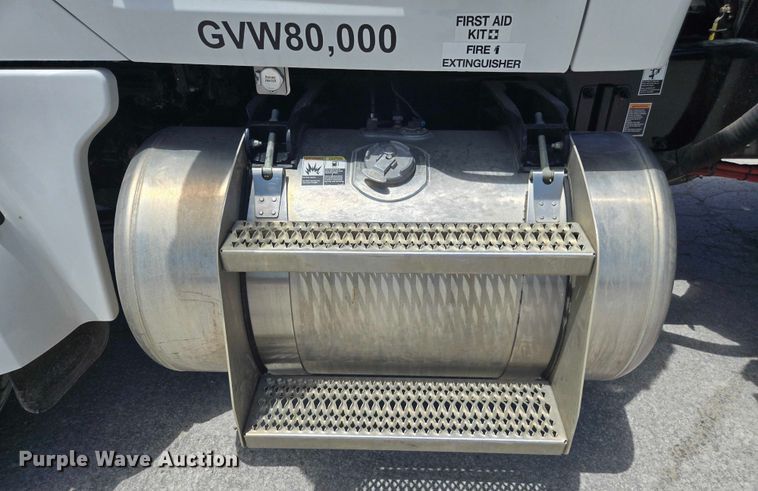 image for item YA0685 2020 Peterbilt 567 crane truck