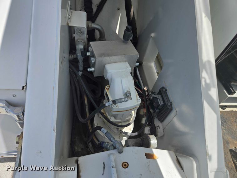 image for item YA0685 2020 Peterbilt 567 crane truck