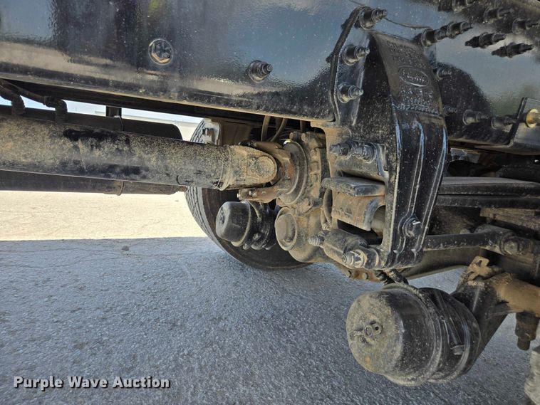 image for item YA0685 2020 Peterbilt 567 crane truck