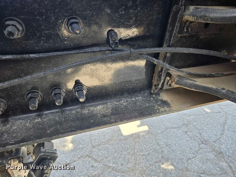 image for item YA0685 2020 Peterbilt 567 crane truck