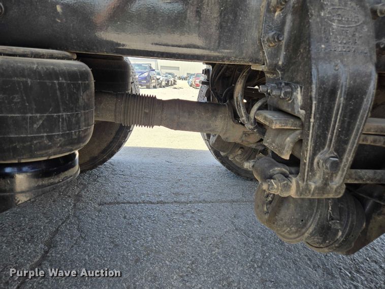 image for item YA0685 2020 Peterbilt 567 crane truck