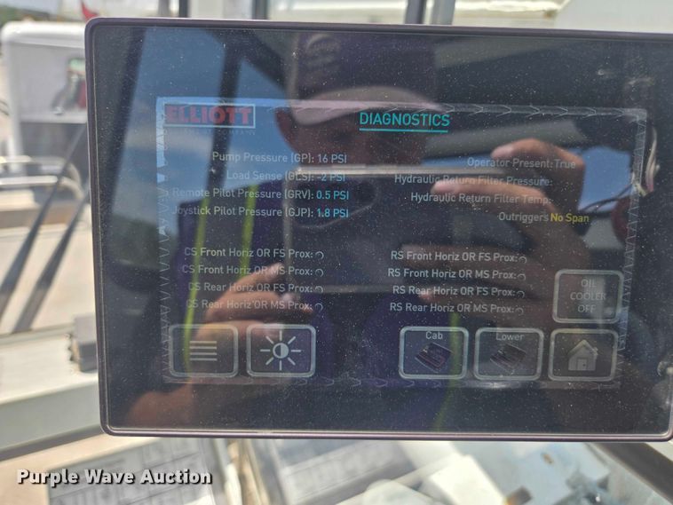 image for item YA0685 2020 Peterbilt 567 crane truck